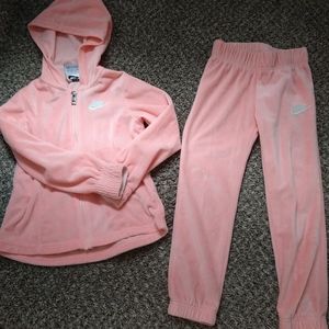 Nike Sweat Suit 5-6yrs